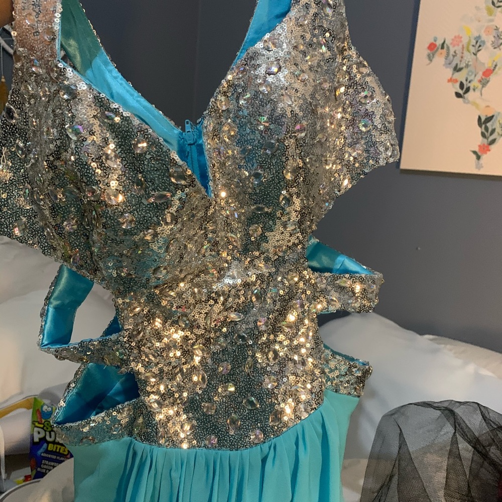 formal dress
